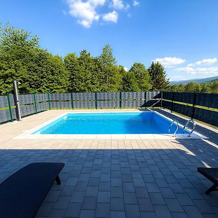 Grmec Lodge Podgradina